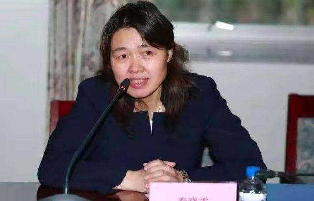 和漂亮邻居做爰4伦理